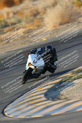 media/Oct-06-2024-Race Pace (Sun) [[d7d39ec7ad]]/1-Turn 10 (730am)/